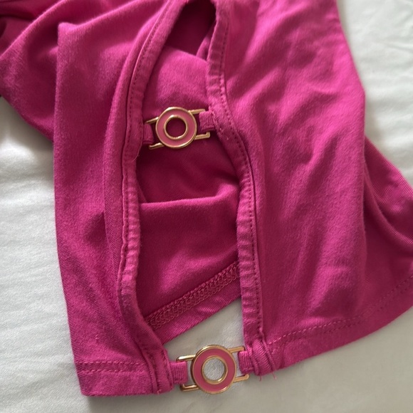 Cable & Gauge Cap Sleeve Top, High Low Hem, soft with Pink&Gold Hardware - Picture 8 of 9